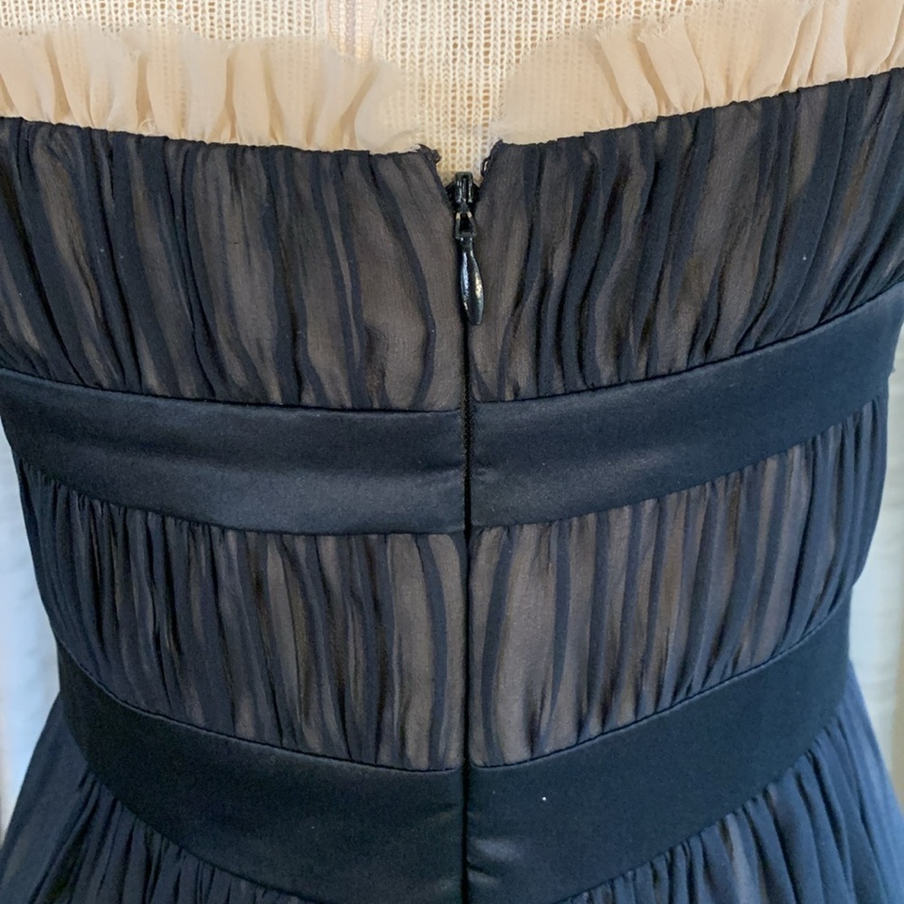 BCBG Paris sz 8 100% silk dark romantic spaghetti strap ruffled whimsigoth dress - Picture 6 of 9